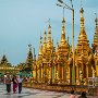 Yangon-Shwe dagon Pagoda-night-